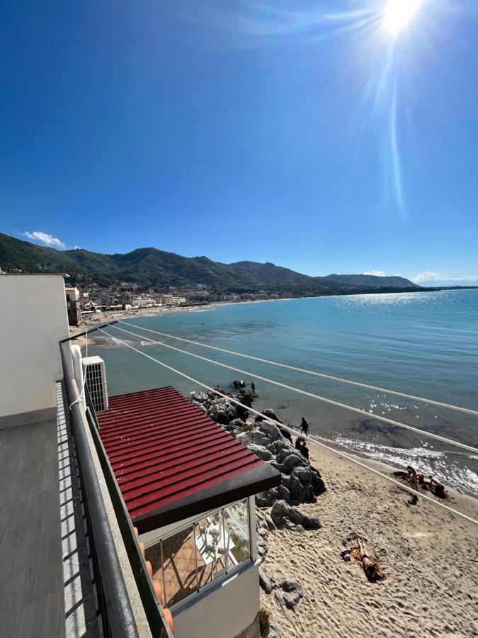 Bed and Breakfast Casa Marina, La Terrazza Sul Mare Cefalú Exterior foto